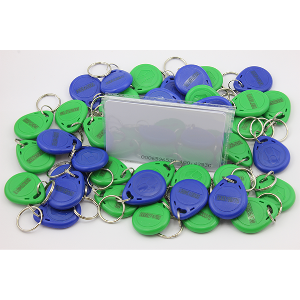 تفاوت کارت و تگ RFID چیست؟ مقایسه کارت و تگ برای اکسس کنترل آسانسور